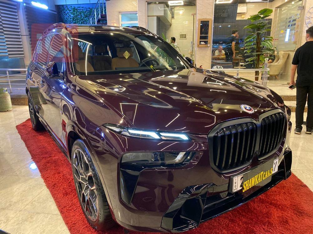 BMW X7